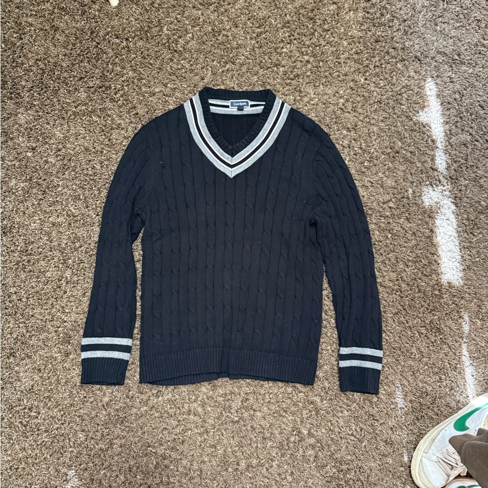 Club Room Black and Gray V-Neck Sweater